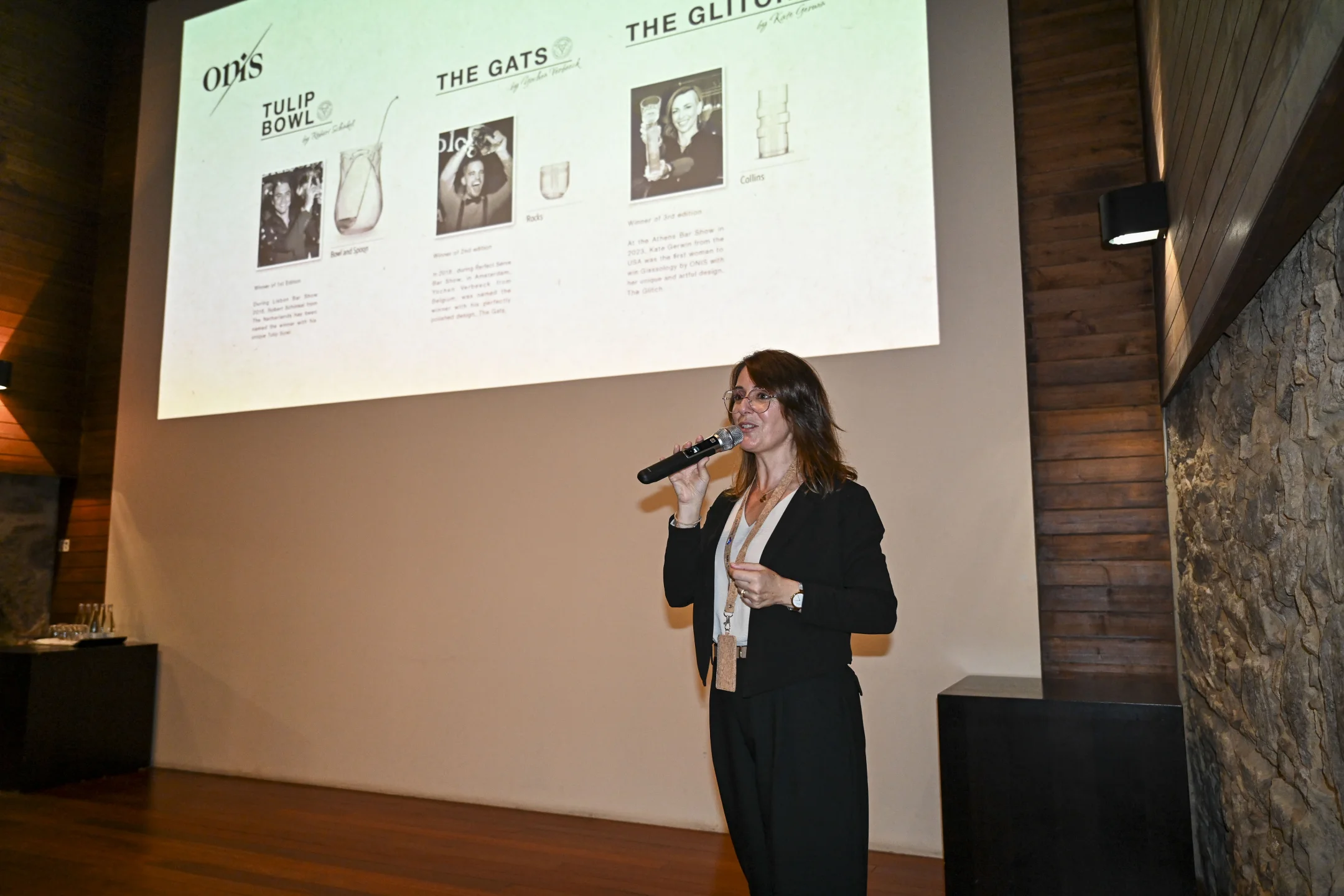 CRISAL's PR presenting a slide about ONIS